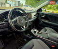 Серый Киа Niro, объемом двигателя 0 л и пробегом 96 тыс. км за 19500 $, фото 18 на Automoto.ua