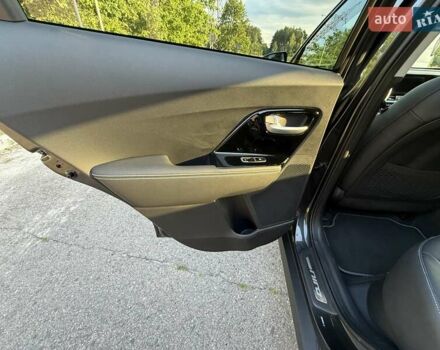 Серый Киа Niro, объемом двигателя 0 л и пробегом 57 тыс. км за 23299 $, фото 38 на Automoto.ua