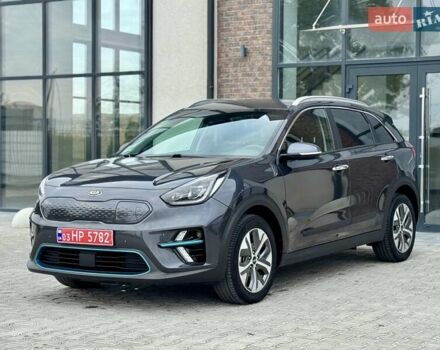 Серый Киа Niro, объемом двигателя 0 л и пробегом 150 тыс. км за 18500 $, фото 11 на Automoto.ua