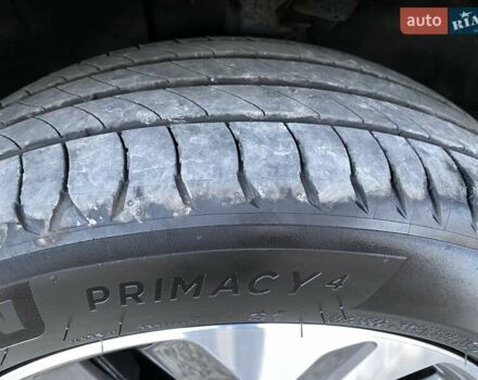 Киа Niro 2020 в Львове на Automoto.ua Серый Киа Niro, объемом двигателя 0 л и пробегом 107 тыс. км за 20950 $, фото 24 на Automoto.ua