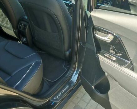 Серый Киа Niro, объемом двигателя 0 л и пробегом 49 тыс. км за 23000 $, фото 53 на Automoto.ua