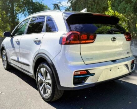 Сірий Кіа Niro, об'ємом двигуна 0 л та пробігом 40 тис. км за 7100 $, фото 5 на Automoto.ua