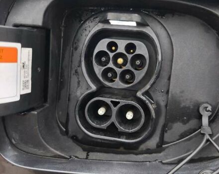 Серый Киа Niro, объемом двигателя 0 л и пробегом 58 тыс. км за 23800 $, фото 11 на Automoto.ua