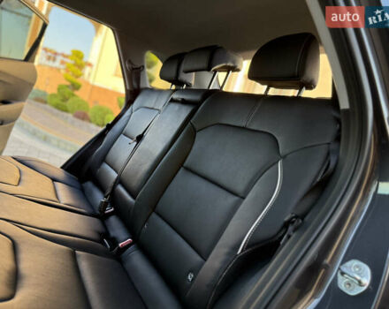 Серый Киа Niro, объемом двигателя 0 л и пробегом 145 тыс. км за 18800 $, фото 85 на Automoto.ua
