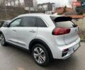 Сірий Кіа Niro, об'ємом двигуна 0 л та пробігом 75 тис. км за 19800 $, фото 37 на Automoto.ua