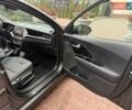 Серый Киа Niro, объемом двигателя 0 л и пробегом 125 тыс. км за 18950 $, фото 41 на Automoto.ua
