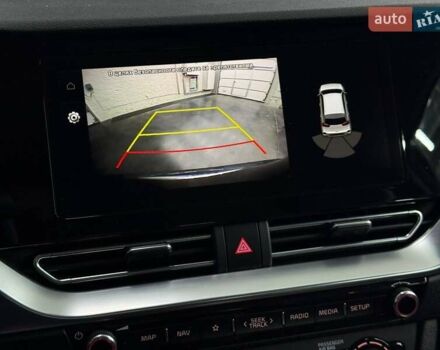 Сірий Кіа Niro, об'ємом двигуна 0 л та пробігом 114 тис. км за 18329 $, фото 20 на Automoto.ua