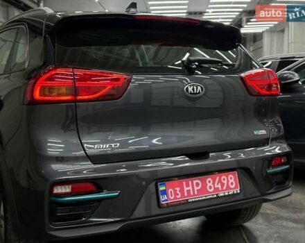 Сірий Кіа Niro, об'ємом двигуна 0 л та пробігом 114 тис. км за 18329 $, фото 5 на Automoto.ua