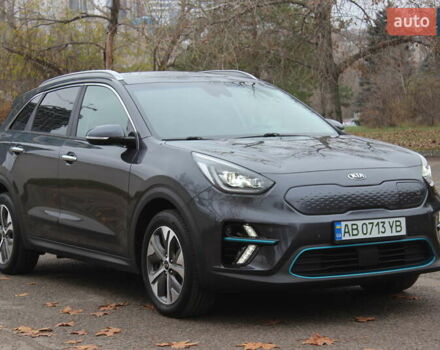 Сірий Кіа Niro, об'ємом двигуна 0 л та пробігом 74 тис. км за 19990 $, фото 6 на Automoto.ua