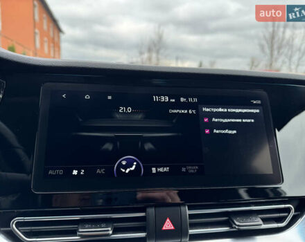 Серый Киа Niro, объемом двигателя 0 л и пробегом 118 тыс. км за 19350 $, фото 97 на Automoto.ua