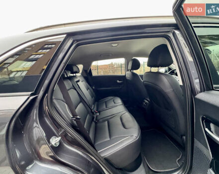 Серый Киа Niro, объемом двигателя 0 л и пробегом 109 тыс. км за 20500 $, фото 35 на Automoto.ua