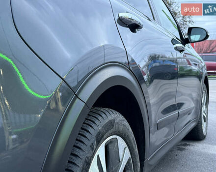 Серый Киа Niro, объемом двигателя 0 л и пробегом 165 тыс. км за 18000 $, фото 25 на Automoto.ua