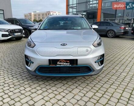 Серый Киа Niro, объемом двигателя 0 л и пробегом 82 тыс. км за 19600 $, фото 1 на Automoto.ua