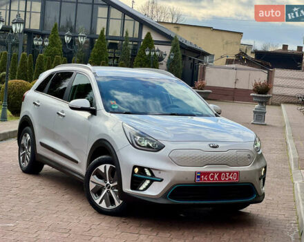 Серый Киа Niro, объемом двигателя 0 л и пробегом 118 тыс. км за 19350 $, фото 40 на Automoto.ua
