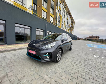 Серый Киа Niro, объемом двигателя 0 л и пробегом 109 тыс. км за 20500 $, фото 1 на Automoto.ua