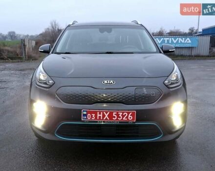 Серый Киа Niro, объемом двигателя 0 л и пробегом 150 тыс. км за 19300 $, фото 1 на Automoto.ua