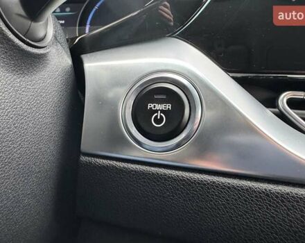 Сірий Кіа Niro, об'ємом двигуна 0 л та пробігом 118 тис. км за 19300 $, фото 86 на Automoto.ua