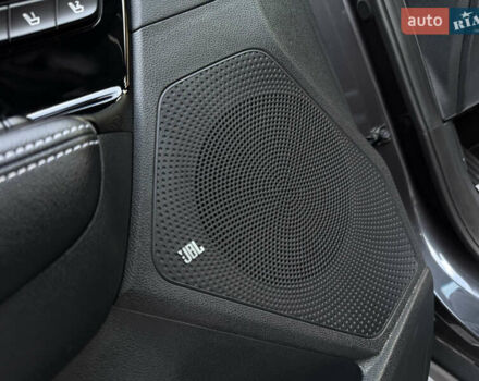 Сірий Кіа Niro, об'ємом двигуна 0 л та пробігом 70 тис. км за 19999 $, фото 47 на Automoto.ua