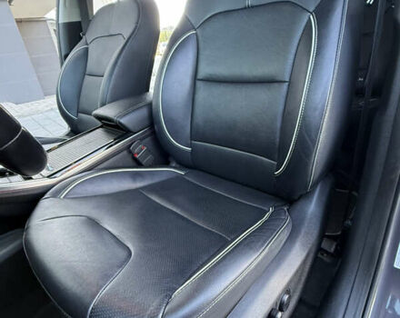Серый Киа Niro, объемом двигателя 0 л и пробегом 85 тыс. км за 18999 $, фото 44 на Automoto.ua
