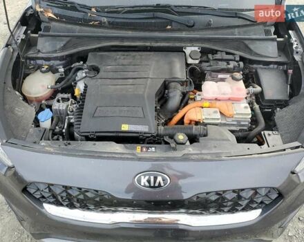 Серый Киа Niro, объемом двигателя 1.6 л и пробегом 57 тыс. км за 3300 $, фото 11 на Automoto.ua