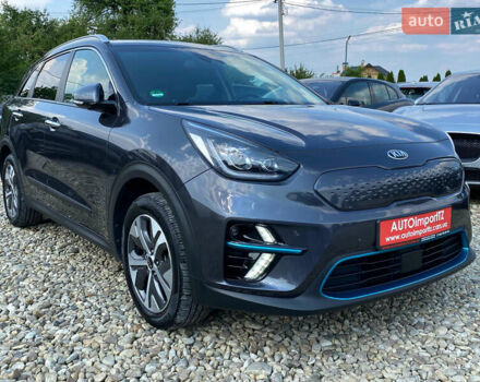 Киа Niro 2020 в Львове на Automoto.ua Серый Киа Niro, объемом двигателя 0 л и пробегом 116 тыс. км за 20800 $, фото 28 на Automoto.ua