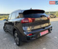 Серый Киа Niro, объемом двигателя 0 л и пробегом 145 тыс. км за 18800 $, фото 51 на Automoto.ua