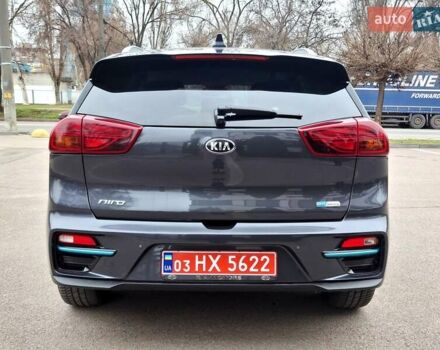 Серый Киа Niro, объемом двигателя 0 л и пробегом 115 тыс. км за 20300 $, фото 10 на Automoto.ua