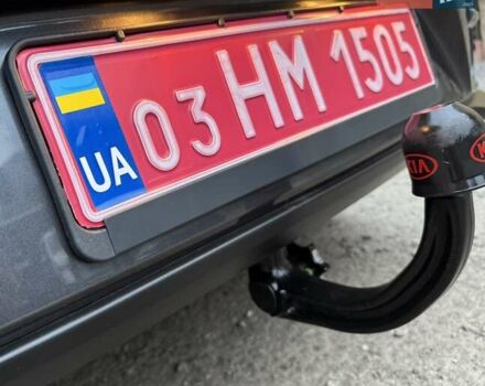 Киа Niro 2020 в Львове на Automoto.ua Серый Киа Niro, объемом двигателя 0 л и пробегом 136 тыс. км за 17950 $, фото 31 на Automoto.ua