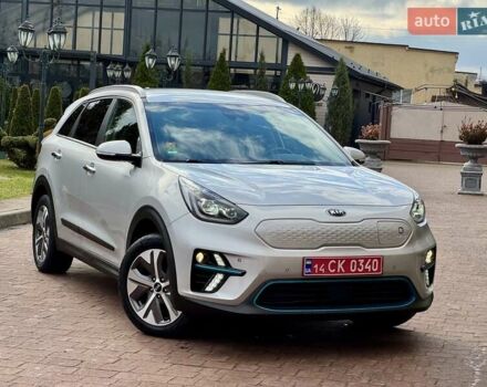 Сірий Кіа Niro, об'ємом двигуна 0 л та пробігом 118 тис. км за 19300 $, фото 43 на Automoto.ua