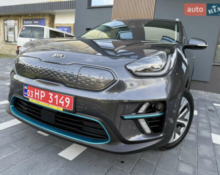 Сірий Кіа Niro, об'ємом двигуна 0 л та пробігом 70 тис. км за 19999 $, фото 15 на Automoto.ua