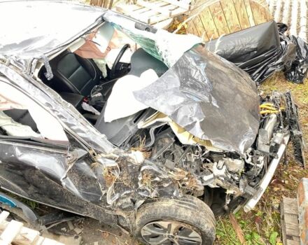 Серый Киа Niro, объемом двигателя 0 л и пробегом 90 тыс. км за 6000 $, фото 4 на Automoto.ua