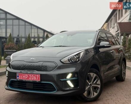 Серый Киа Niro, объемом двигателя 0 л и пробегом 125 тыс. км за 18950 $, фото 3 на Automoto.ua