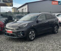 Серый Киа Niro, объемом двигателя 0 л и пробегом 112 тыс. км за 20800 $, фото 6 на Automoto.ua