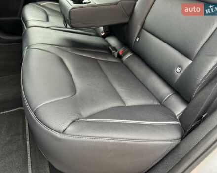 Серый Киа Niro, объемом двигателя 0 л и пробегом 118 тыс. км за 19350 $, фото 127 на Automoto.ua