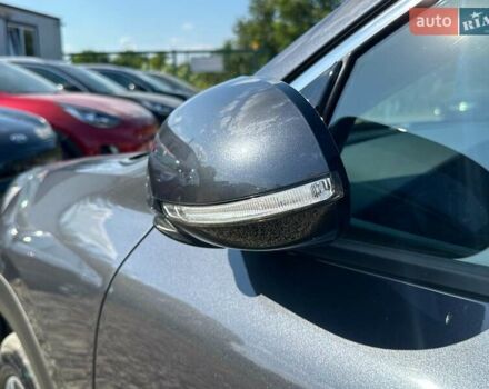 Сірий Кіа Niro, об'ємом двигуна 0 л та пробігом 76 тис. км за 21700 $, фото 17 на Automoto.ua