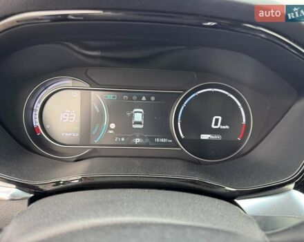 Сірий Кіа Niro, об'ємом двигуна 0 л та пробігом 150 тис. км за 17350 $, фото 15 на Automoto.ua