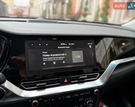 Серый Киа Niro, объемом двигателя 0 л и пробегом 125 тыс. км за 18950 $, фото 45 на Automoto.ua