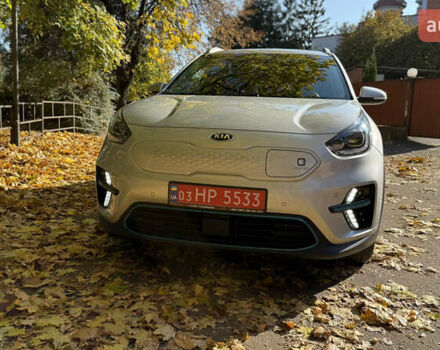Сірий Кіа Niro, об'ємом двигуна 0 л та пробігом 115 тис. км за 21913 $, фото 1 на Automoto.ua