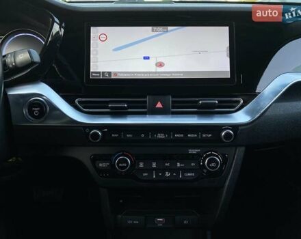 Сірий Кіа Niro, об'ємом двигуна 0 л та пробігом 88 тис. км за 22500 $, фото 35 на Automoto.ua
