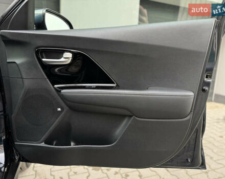 Серый Киа Niro, объемом двигателя 0 л и пробегом 156 тыс. км за 18500 $, фото 57 на Automoto.ua