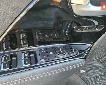 Киа Niro 2020 в Радомышле на Automoto.ua Серый Киа Niro, объемом двигателя 0 л и пробегом 145 тыс. км за 18800 $, фото 18 на Automoto.ua