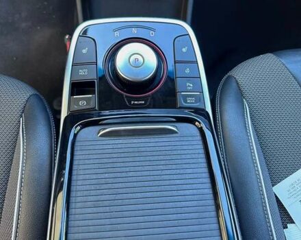 Серый Киа Niro, объемом двигателя 0 л и пробегом 153 тыс. км за 18899 $, фото 25 на Automoto.ua