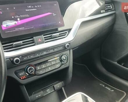 Серый Киа Niro, объемом двигателя 0 л и пробегом 82 тыс. км за 19500 $, фото 32 на Automoto.ua