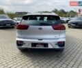 Серый Киа Niro, объемом двигателя 0 л и пробегом 82 тыс. км за 19600 $, фото 5 на Automoto.ua