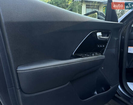 Сірий Кіа Niro, об'ємом двигуна 0 л та пробігом 144 тис. км за 18200 $, фото 39 на Automoto.ua
