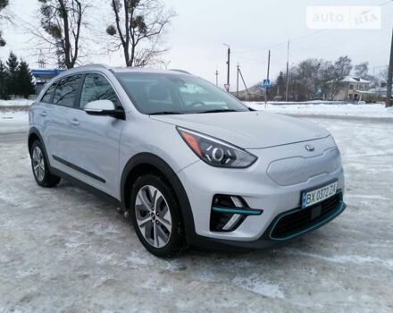 Сірий Кіа Niro, об'ємом двигуна 0 л та пробігом 47 тис. км за 24300 $, фото 7 на Automoto.ua