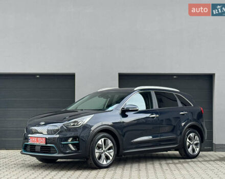 Серый Киа Niro, объемом двигателя 0 л и пробегом 156 тыс. км за 18500 $, фото 34 на Automoto.ua