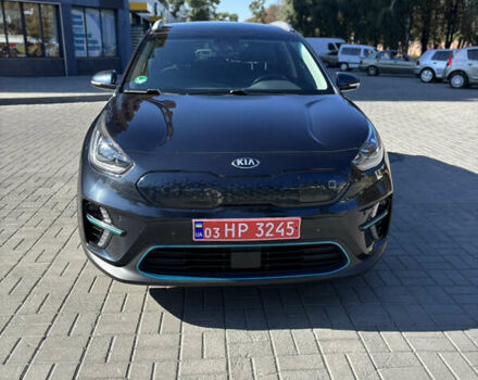 Серый Киа Niro, объемом двигателя 0 л и пробегом 61 тыс. км за 19700 $, фото 1 на Automoto.ua