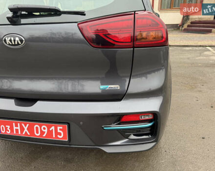 Серый Киа Niro, объемом двигателя 0 л и пробегом 158 тыс. км за 17750 $, фото 37 на Automoto.ua