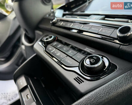 Сірий Кіа Niro, об'ємом двигуна 0 л та пробігом 70 тис. км за 19999 $, фото 69 на Automoto.ua